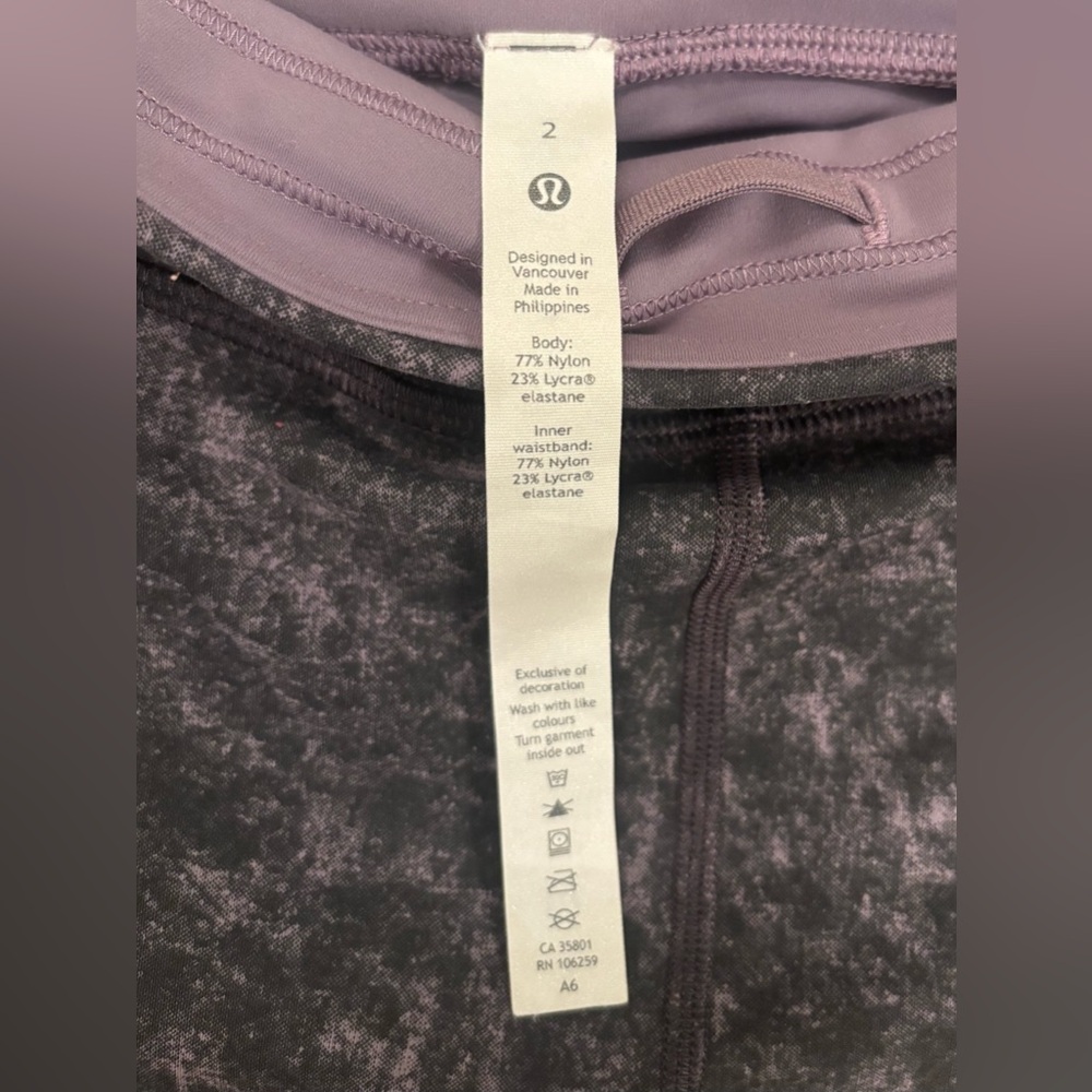 Lululemon Wunder Train 23” Crop Leggings - Picture 4 of 5
